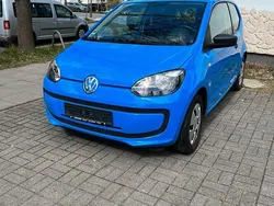 Blau Gebraucht 2014 VW up! Kleinwagen | 4.000 € (Fairer Preis)