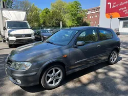 Grau Gebraucht 2002 Nissan Almera | 600 € (Fairer Preis)