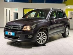 Grau Gebraucht 2016 VW Tiguan SUV | 17.995 € (Guter Preis)