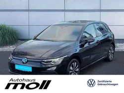 Deep black perleffekt Gebraucht 2024 VW Golf VIII Move Limousine | 29.990 € (Fairer Preis)