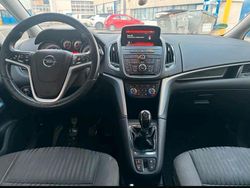 Silber Gebraucht 2015 Opel Zafira Tourer Van / Kleinbus | 5.999 € (Guter Preis)