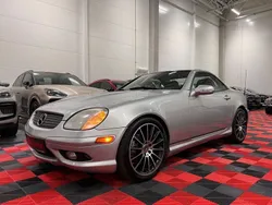 Silber Gebraucht 2002 Mercedes SLK320 AMG Cabrio | 19.990 €