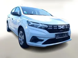 Gletscherweiss Gebraucht 2024 Dacia Sandero Essentiel Kleinwagen | 15.402 € (Fairer Preis)