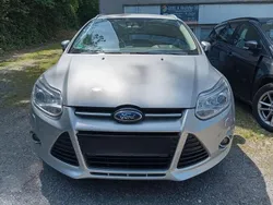Silber Gebraucht 2014 Ford Focus Titanium Kombi | 6.600 € (Fairer Preis)