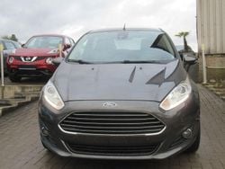 Grau Gebraucht 2017 Ford Fiesta Titanium Limousine | 10.790 € (Guter Preis)