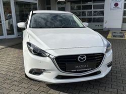 Satinweiß metallic Gebraucht 2018 Mazda 3 Sky Limousine | 14.990 € (Fairer Preis)