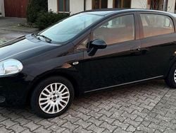 Schwarz Gebraucht 2008 Fiat Grande Punto Dynamic Kleinwagen | 1.300 € (Fairer Preis)