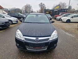 Schwarz Gebraucht 2008 Opel Astra Edition Kombi | 3.899 € (Teuer)