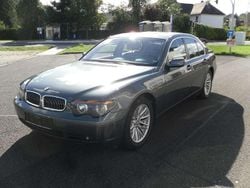 Grau Gebraucht 2001 BMW 735 Limousine | 6.800 € (Teuer)