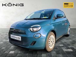 Ozean grün metallic Gebraucht 2023 Fiat 500e Limousine | 26.490 € (Teuer)