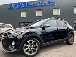Schwarz Gebraucht 2020 Kia Stonic Play SUV | 12.990 € (Guter Preis)