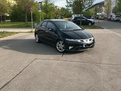 Schwarz Gebraucht 2009 Honda Civic Limousine | 6.800 € (Teuer)