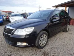 Schwarz Gebraucht 2010 Skoda Octavia Ambiente Kombi | 2.200 € (Superpreis)