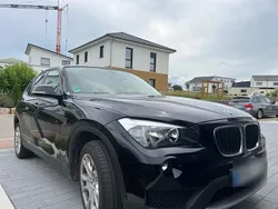 Schwarz Gebraucht 2012 BMW X1 SUV | 7.000 € (Guter Preis)