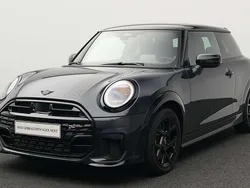 Grau Gebraucht 2024 Mini John Cooper Works Kleinwagen | 33.276 € (Guter Preis)