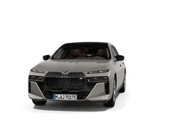 Gebraucht 2024 BMW M760e Comfort Edition Limousine | 131.900 € (Guter Preis)