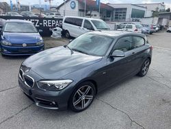 Grau Gebraucht 2016 BMW 120 Coupé Sport Line Coupé | 14.990 €