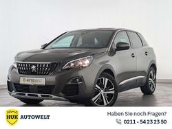 Grau Gebraucht 2018 Peugeot 3008 Allure SUV | 16.360 € (Fairer Preis)