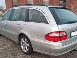 Silber Gebraucht 2003 Mercedes E200 Classic Kombi | 4.850 € (Fairer Preis)