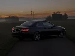 Schwarz Gebraucht 2011 BMW 335 Cabriolet M Performance Cabrio | 23.000 € (Etwas zu teuer)