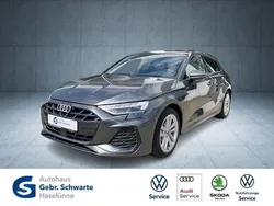 Grau Gebraucht 2025 Audi A3 Sportback S-Line Limousine | 38.940 € (Superpreis)