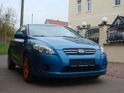 Blau Gebraucht 2008 Kia ProCeed LX Kleinwagen | 1.490 € (Superpreis)