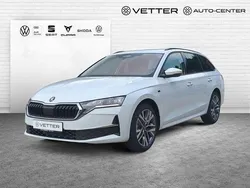 Moonweiss perleffekt Neu 2025 Skoda Octavia Tour Kombi | 38.699 € (Etwas zu teuer)