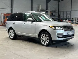 Silber Gebraucht 2015 Land Rover Range Rover Vogue SUV | 25.990 € (Superpreis)