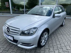 Silber Gebraucht 2013 Mercedes C180 Avantgarde Limousine | 12.990 € (Teuer)