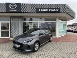 Grau Gebraucht 2024 Mazda 2 Limousine | 20.990 € (Fairer Preis)