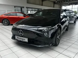 Schwarz (kosmosschwarz metallic) Neu 2025 Mercedes 250 AMG Limousine | 65.337 € (Fairer Preis)