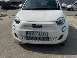 Weiß Gebraucht 2023 Fiat 500e Limousine | 14.500 € (Guter Preis)