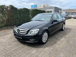 Schwarz Gebraucht 2010 Mercedes C200 Avantgarde Limousine | 8.300 € (Fairer Preis)