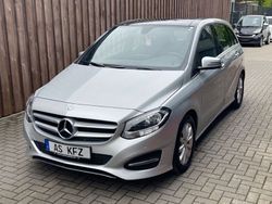Silber Gebraucht 2015 Mercedes B220 Van / Kleinbus | 15.990 € (Fairer Preis)