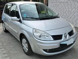 Grau Gebraucht 2008 Renault Mégane III Van / Kleinbus | 3.200 € (Teuer)