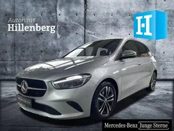 Lack hightechsilber Gebraucht 2024 Mercedes B200 Progressive Van / Kleinbus | 32.900 € (Fairer Preis)