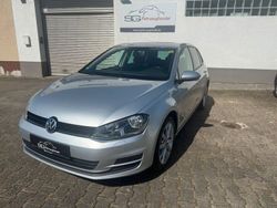 Silber Gebraucht 2015 VW Golf VII Cup Limousine | 11.990 € (Fairer Preis)