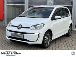 Pure white (weiß) Gebraucht 2024 VW e-up! Edition Kleinwagen | 27.940 € (Teuer)