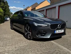 Grau Gebraucht 2019 Volvo V90 R-Design Kombi | 28.000 € (Fairer Preis)