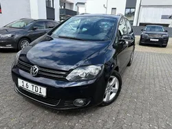 Blau Gebraucht 2012 VW Golf VII Style Limousine | 7.900 € (Guter Preis)
