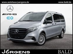 Silber hightechsilber metallic Gebraucht 2024 Mercedes Vito Van / Kleinbus | 48.740 €