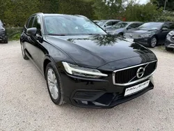 Schwarz Gebraucht 2020 Volvo V60 Momentum Kombi | 20.499 € (Guter Preis)