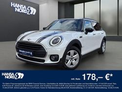 Weiss Gebraucht 2023 Mini Cooper Clubman Kombi | 25.750 € (Fairer Preis)