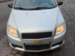 Silber Gebraucht 2002 Chevrolet Aveo Limousine | 2.590 € (Fairer Preis)