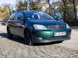 Grün Gebraucht 2003 Toyota Corolla Limousine | 1.650 € (Superpreis)