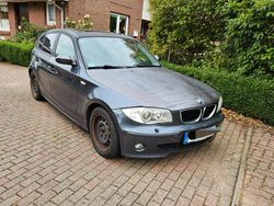 Grau Gebraucht 2006 BMW 118 Kleinwagen | 3.450 € (Superpreis)