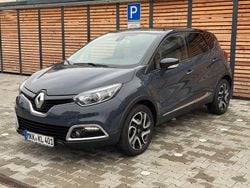 Blau Gebraucht 2015 Renault Captur Luxe SUV | 10.490 € (Fairer Preis)