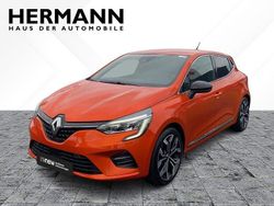 Valenciaorange metallic (oran Gebraucht 2020 Renault Clio V Intens Limousine | 16.990 € (Fairer Preis)