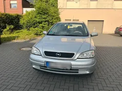 Silber Gebraucht 2000 Opel Astra Limousine | 1.950 € (Fairer Preis)