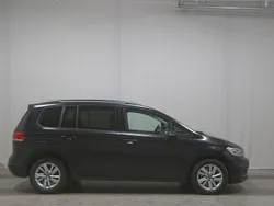 Schwarz Gebraucht 2021 VW Touran Comfortline Van / Kleinbus | 14.480 € (Superpreis)